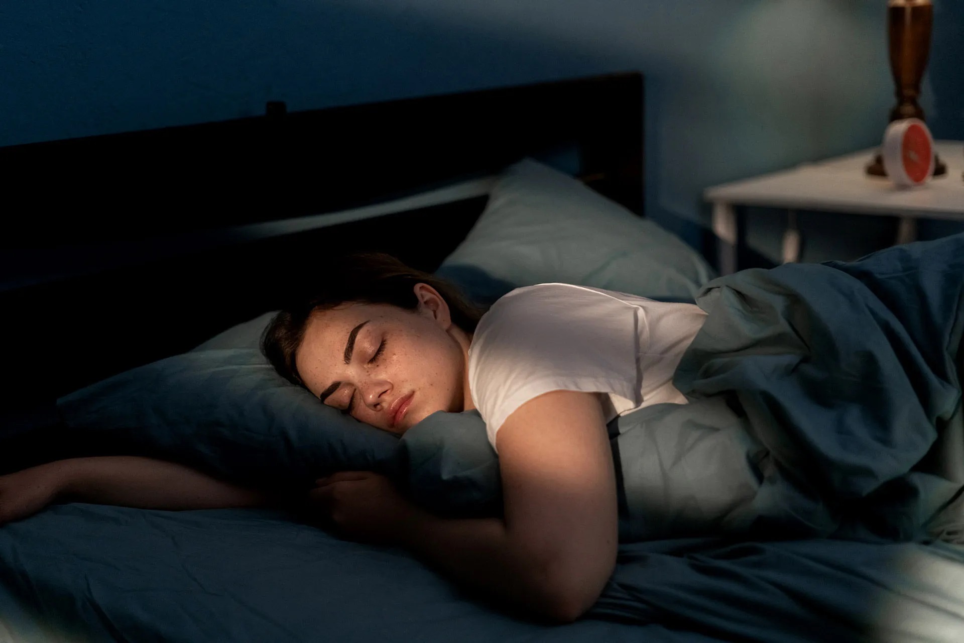 Better Sleep: Simple Ways to Improve Rest and Well-Being