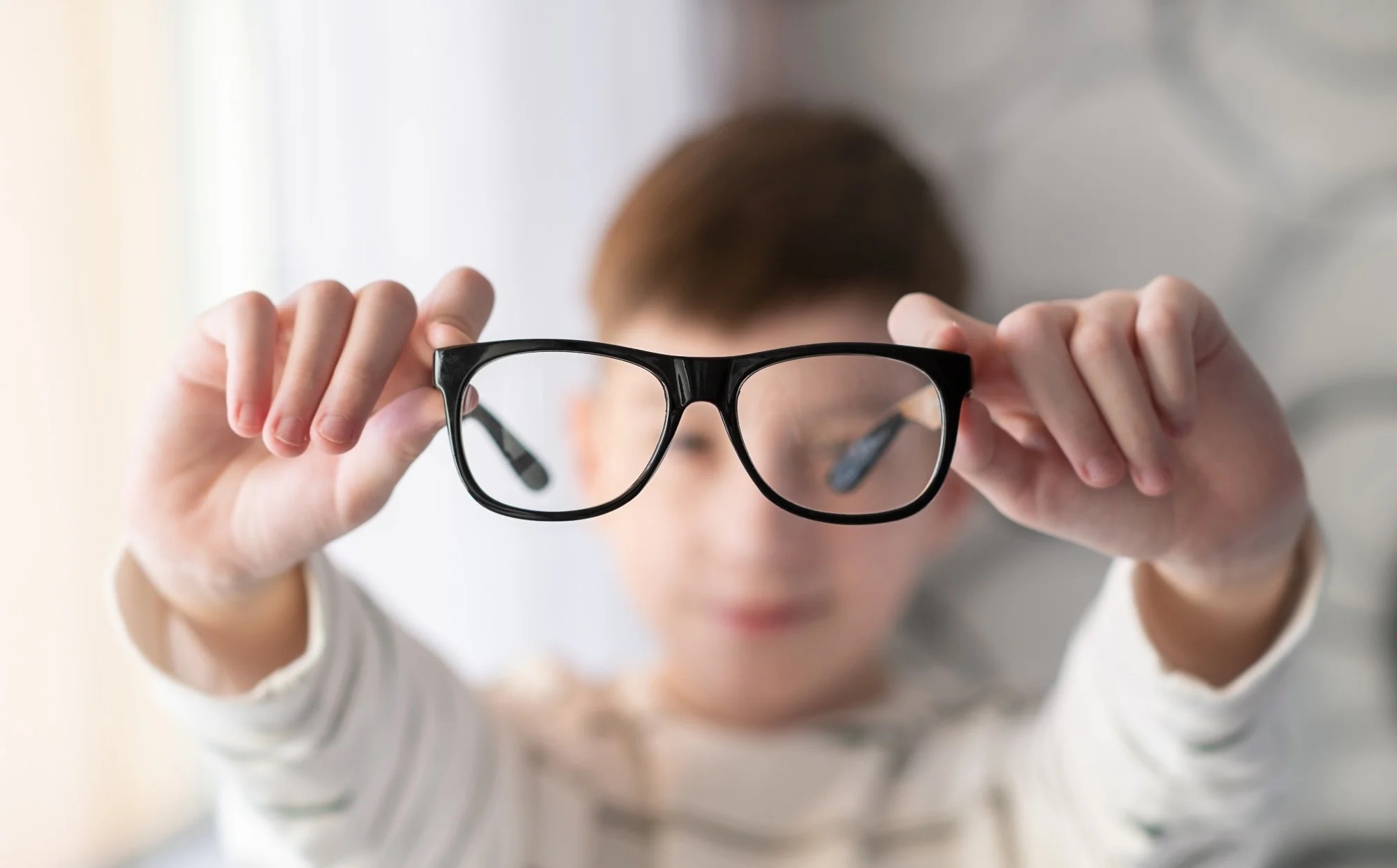 Myopia in Children: Signs, Causes and Prevention Tips